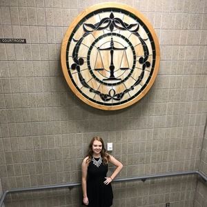 Meet your Posher, Holly